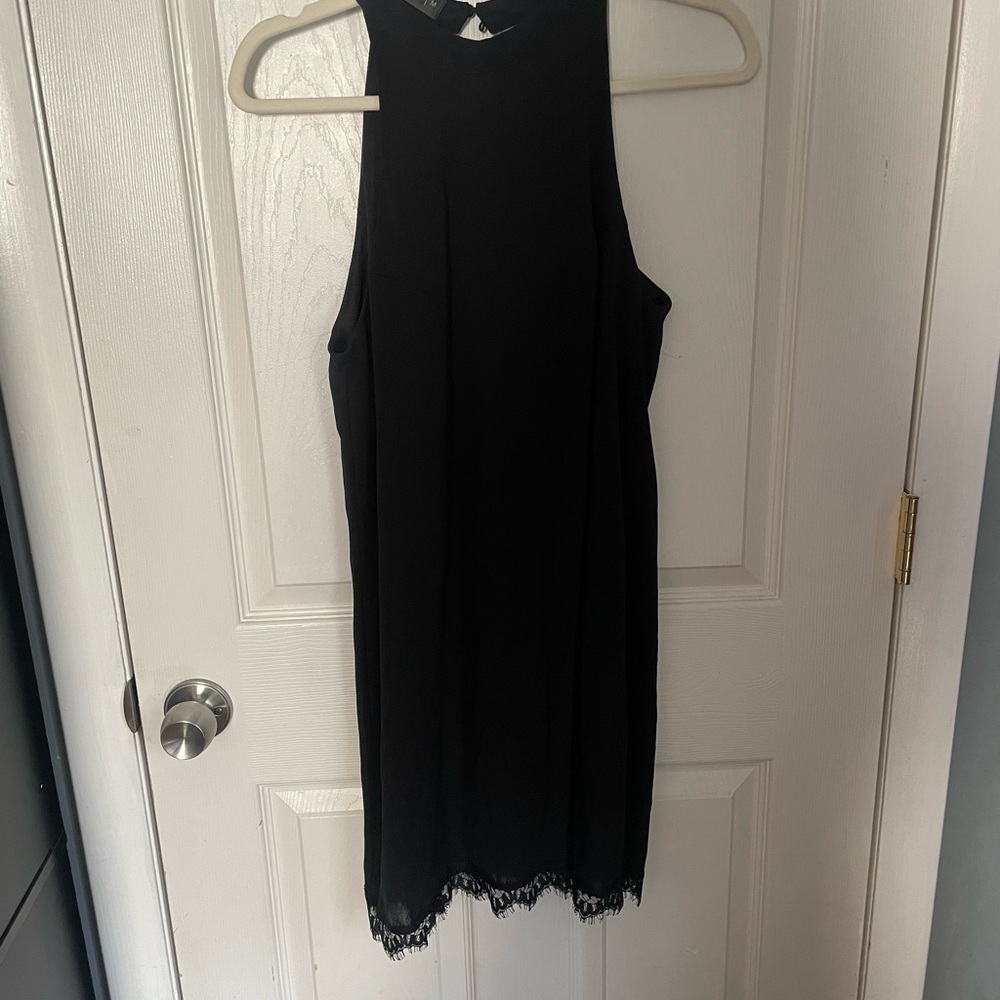 Elegant Black Sleeveless Dress